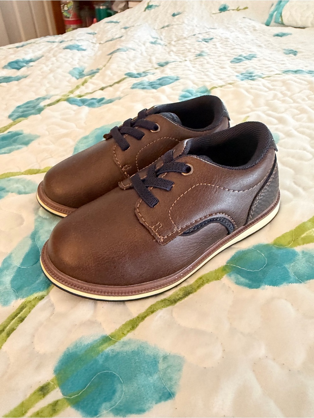 Mix No. 6 Brown Kids Lace-Up Dress Shoes with Navy Accents